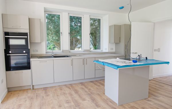 New Kitchen Installation in Spring
